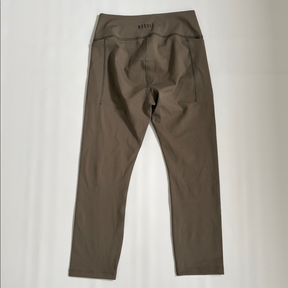 NOBULL Leggings Crop 21” Leggings Pockets Olive Green Size Small - Picture 2 of 11